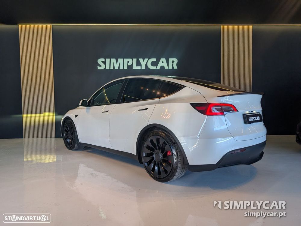 Tesla Model Y Performance Dual Motor AWD - 5