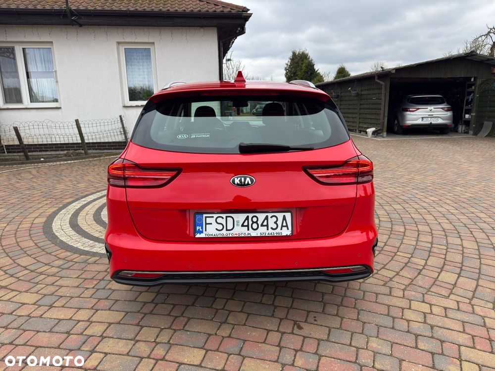 Kia Ceed - 6