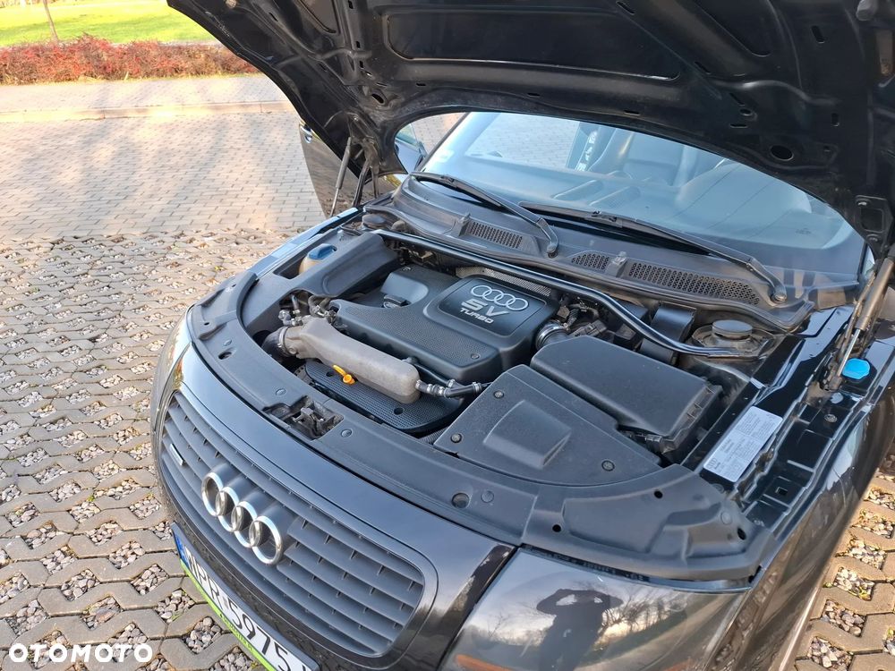 Audi TT Coupé 1.8T - 17