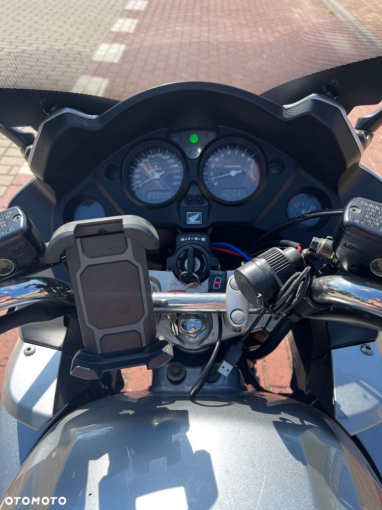 Honda CBF - 14
