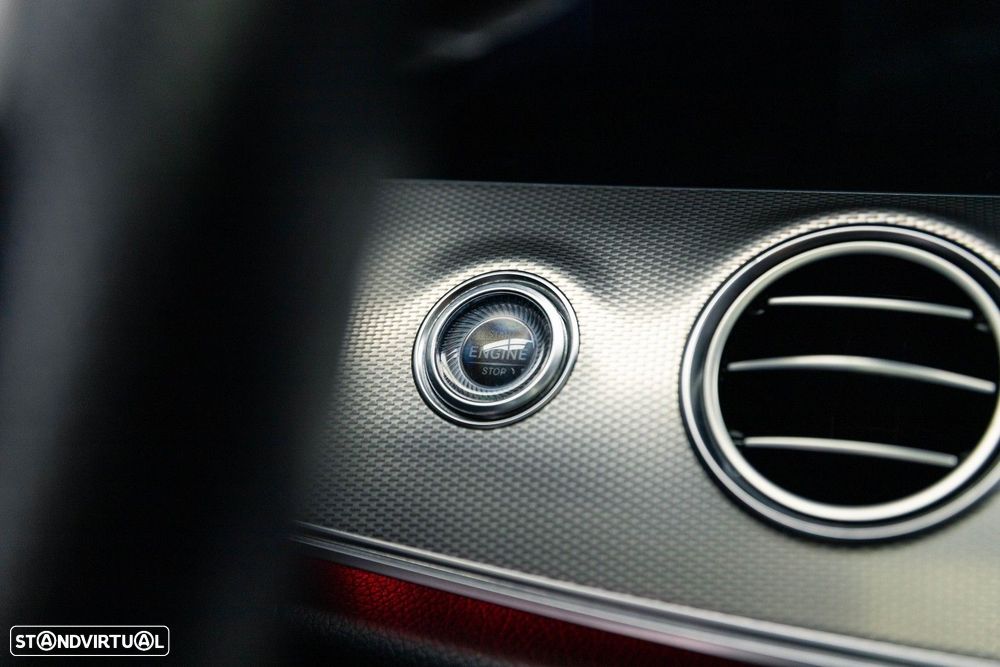 Mercedes-Benz E 220 d AMG Line - 34