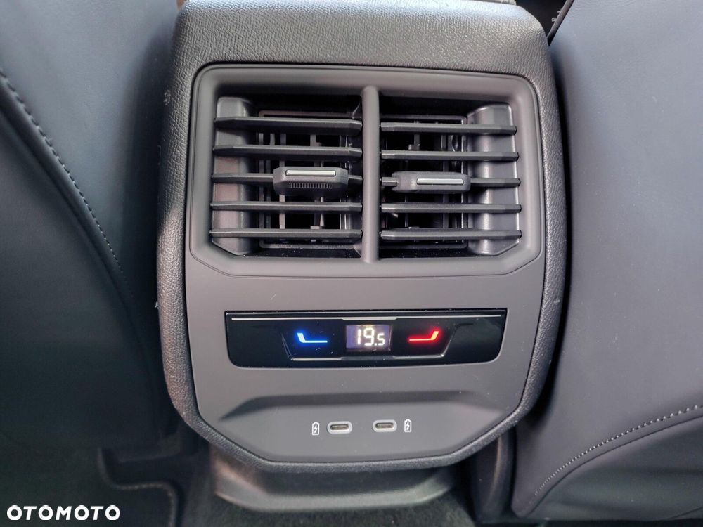 Cupra Formentor 2.0 TSI 4Drive VZ Tribe Edition DSG - 27