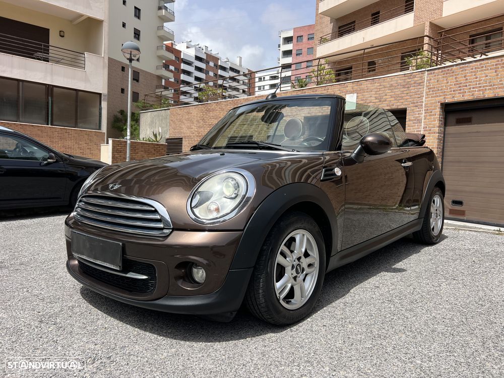 MINI Cabrio Cooper D Highgate - 22