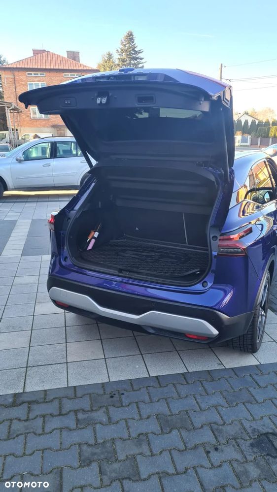 Nissan Qashqai 1.3 DIG-T N-Connecta DCT - 19