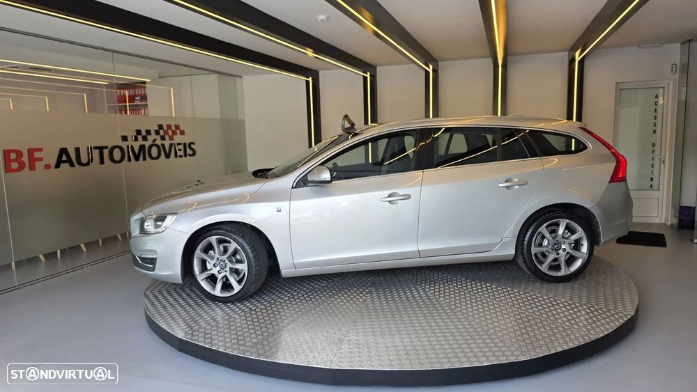 Volvo V60 2.0 D4 VOR - 15
