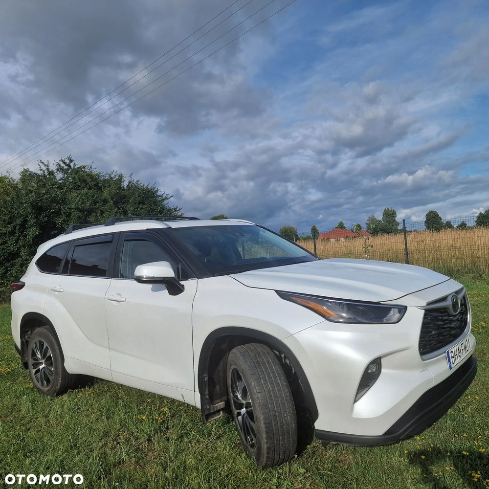 Toyota Highlander 2.5 Hybrid Comfort - 3