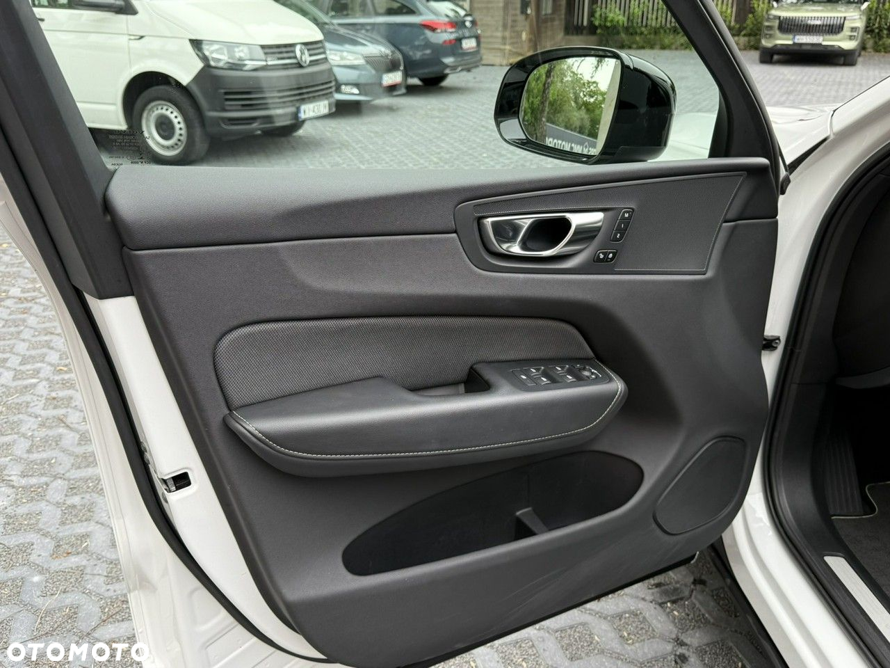 Volvo XC 60 - 11