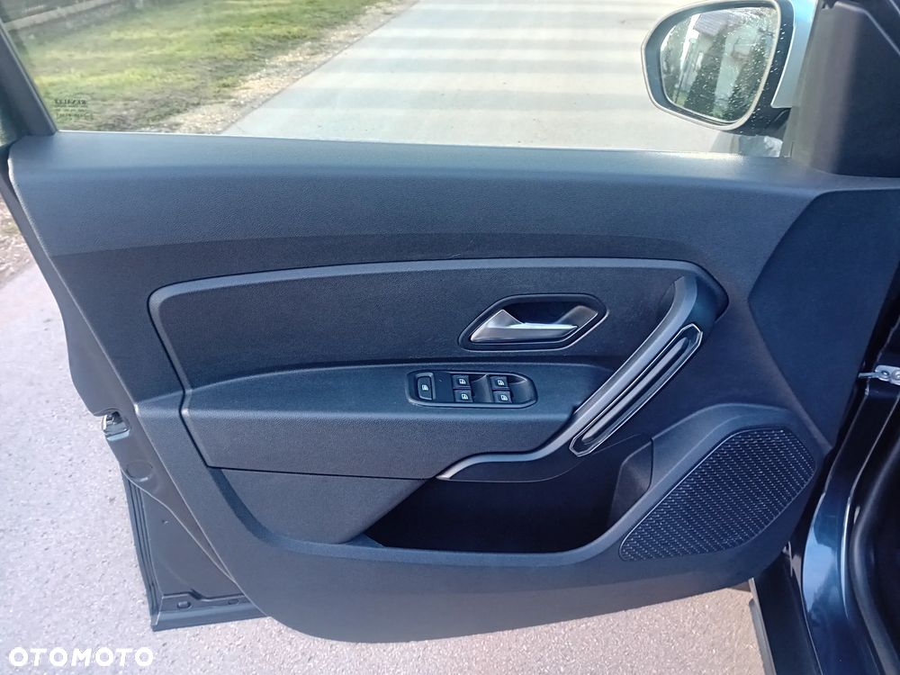 Dacia Duster 1.6 SCe Prestige - 15