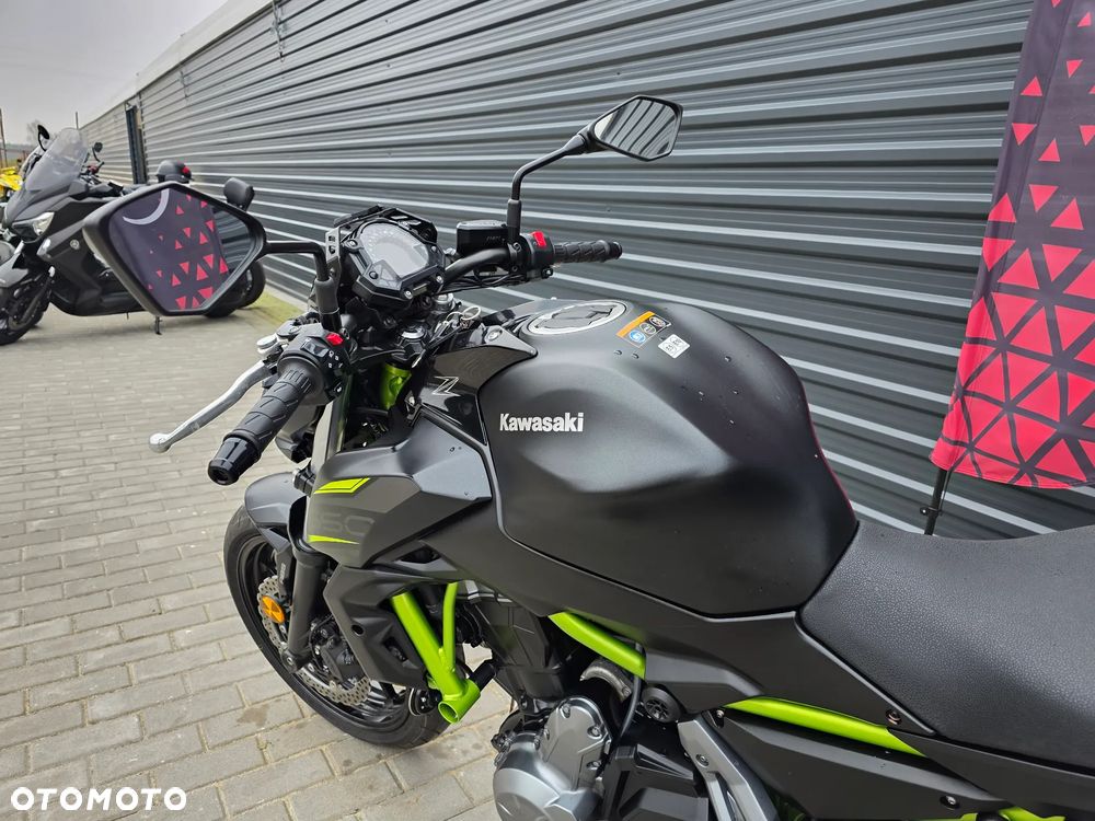 Kawasaki Z 650 - 10
