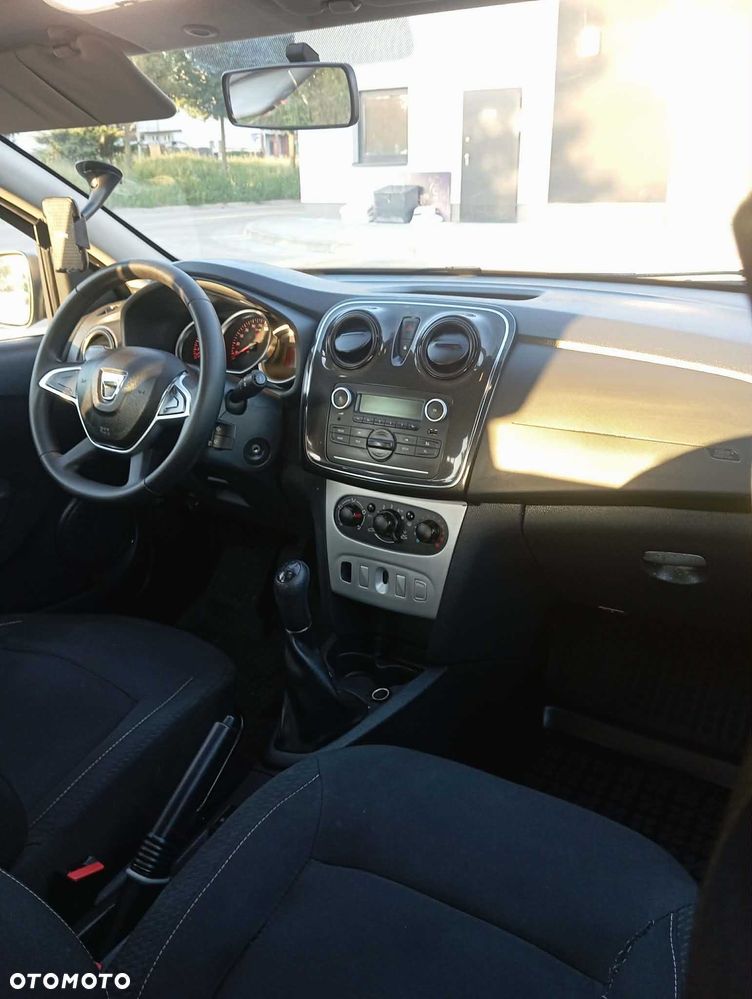 Dacia Sandero - 7