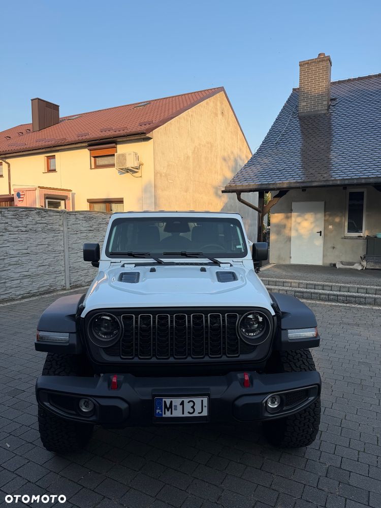 Jeep Wrangler - 8