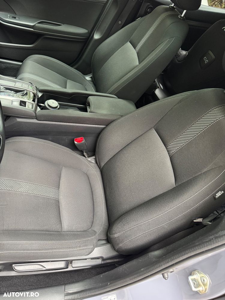 Honda Civic 1.5 VTEC Turbo CVT Sport Plus - 17