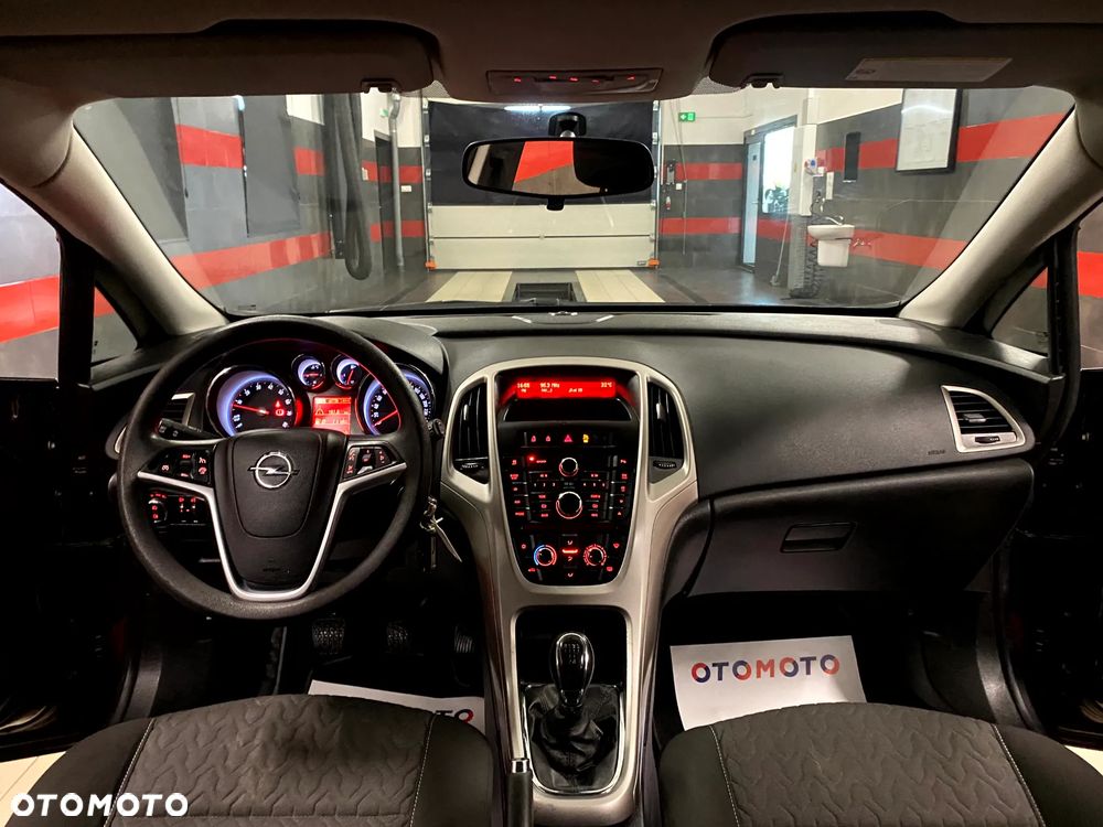 Opel Astra 1.4 ecoFLEX Cosmo - 14
