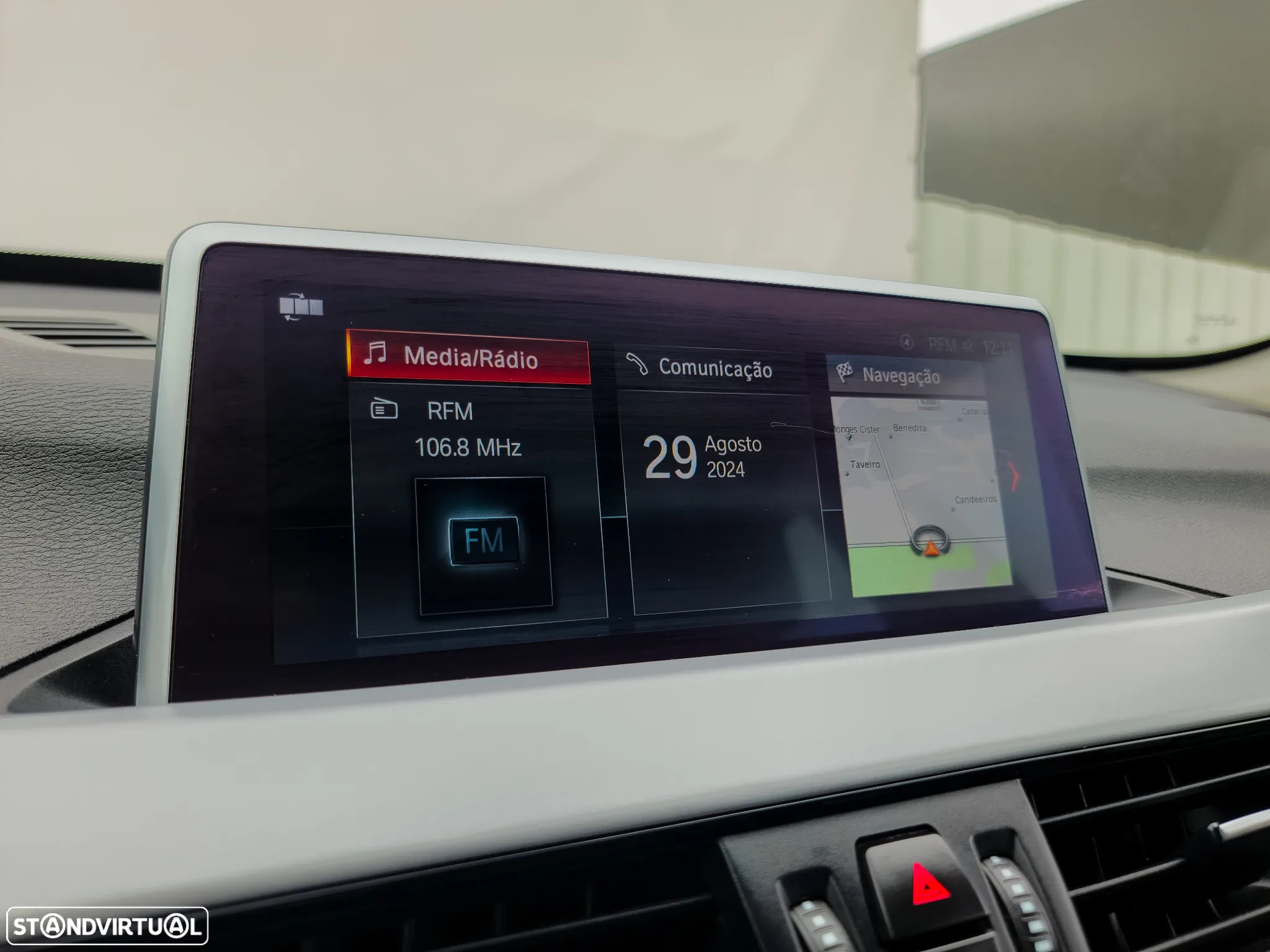 BMW X1 25 e xDrive Corporate Edition - 30