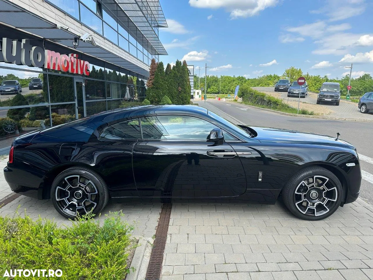 Rolls-Royce Wraith Black Badge - 8