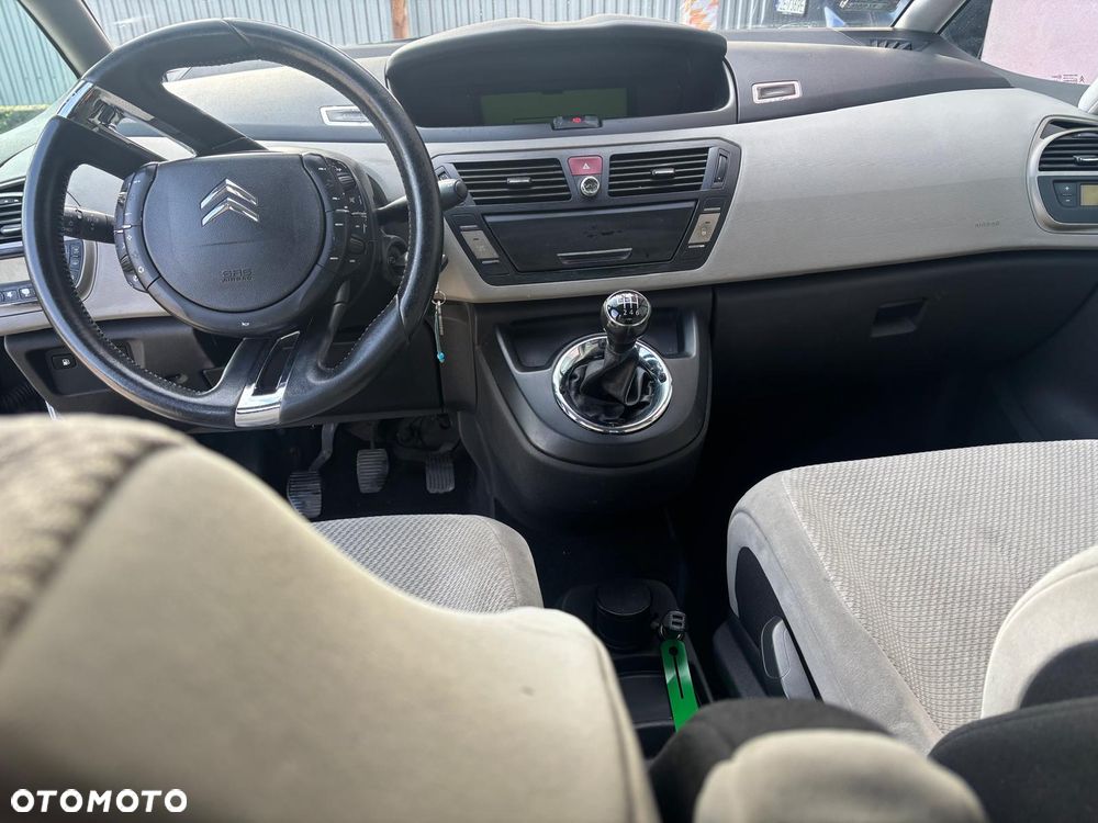 Citroen C4 2008 photo 3
