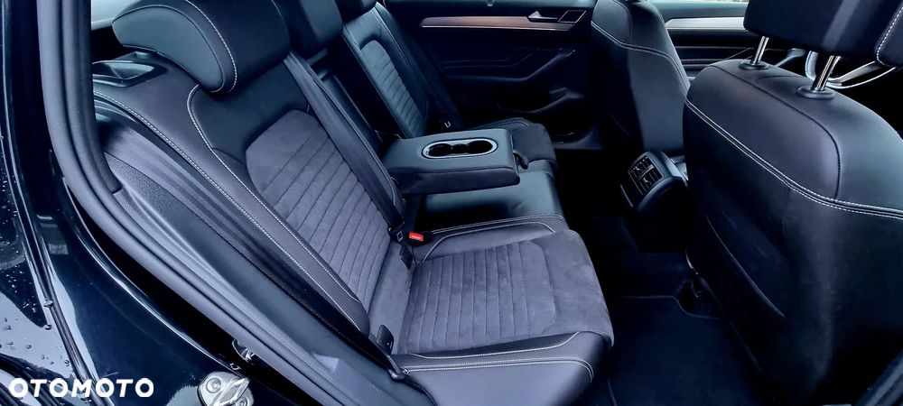 Volkswagen Passat 1.5 TSI EVO Elegance DSG - 19