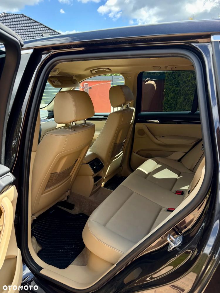 BMW X3 xDrive20d xLine - 14