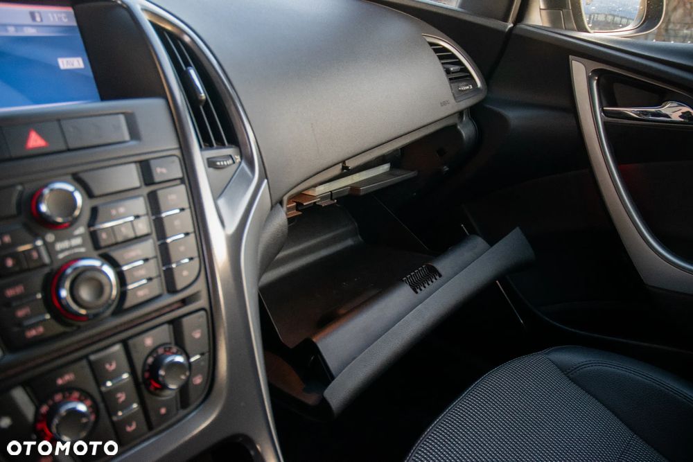 Opel Astra 1.7 CDTI - 17