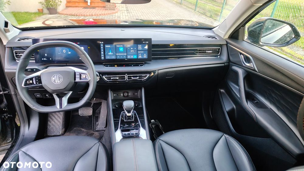 MG HS 1.5 T-GDI Excite DCT - 8