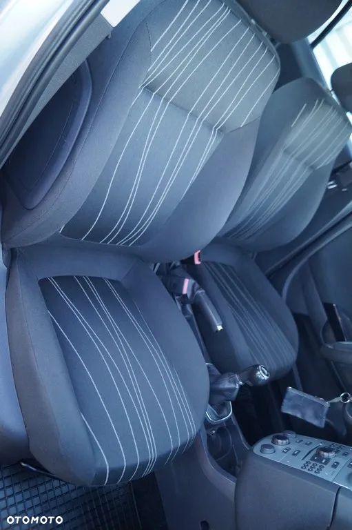 Opel Corsa 1.3 CDTI DPF (ecoFLEX) Innovation - 24