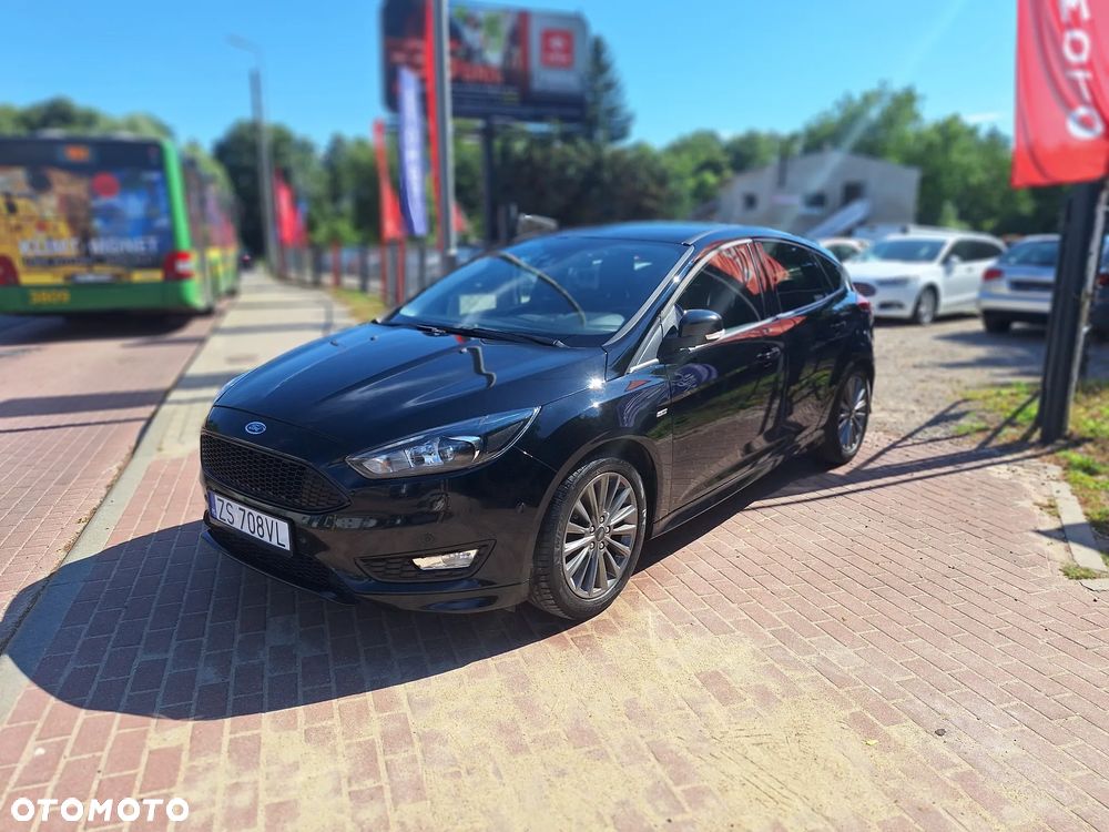 Ford Focus 1.5 EcoBoost ST-Line Black ASS - 2