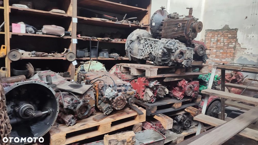 Steyr  Man wyprzedaż silników resor reduktor skrzynia - 3