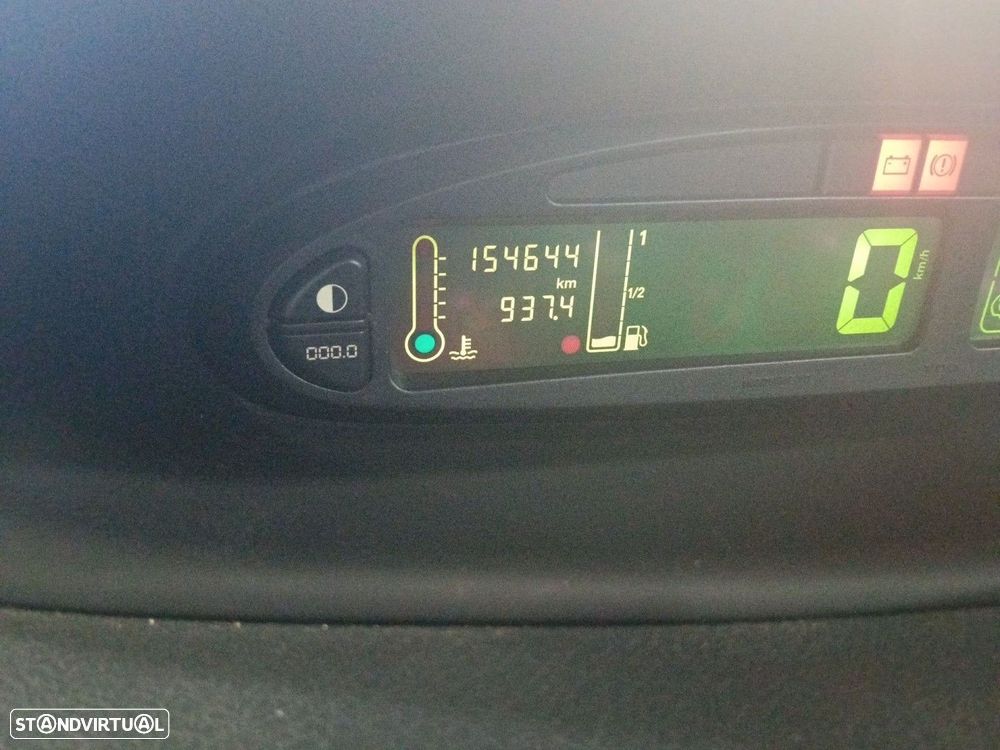 Citroën C4 Picasso 1.6 HDi Exclusive - 11