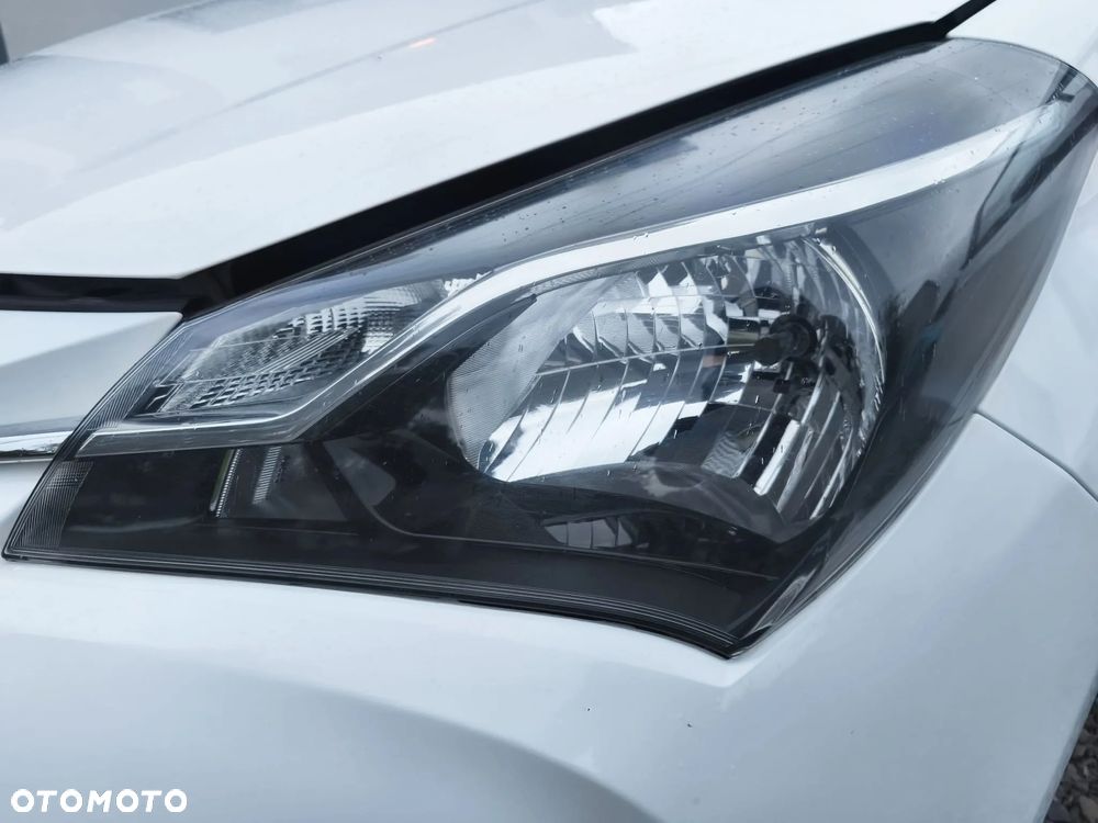 Toyota Yaris 1.5 Active - 8