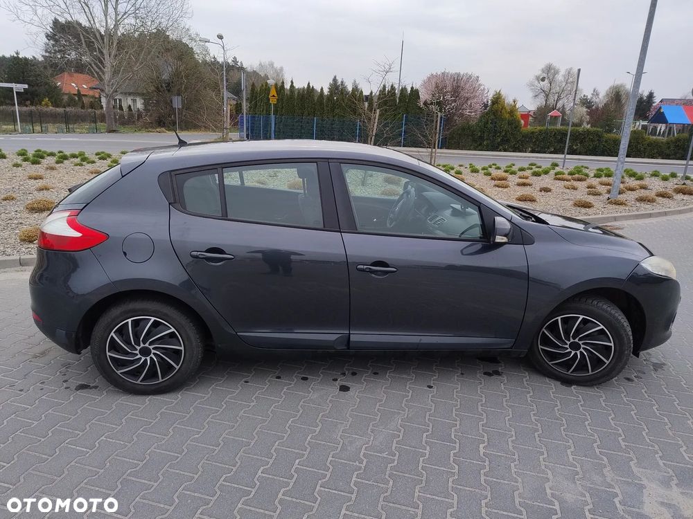 Renault Megane 1.6 16V Authentique - 7