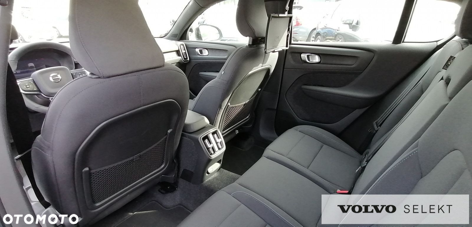 Volvo C40 - 12