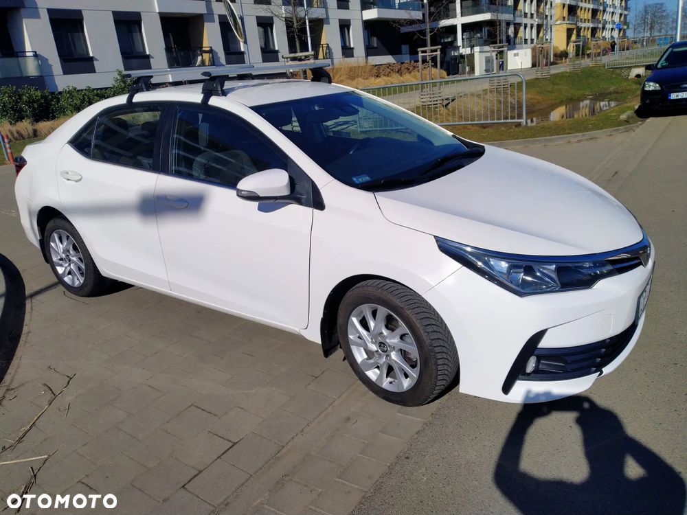Toyota Corolla 1.6 Premium - 1