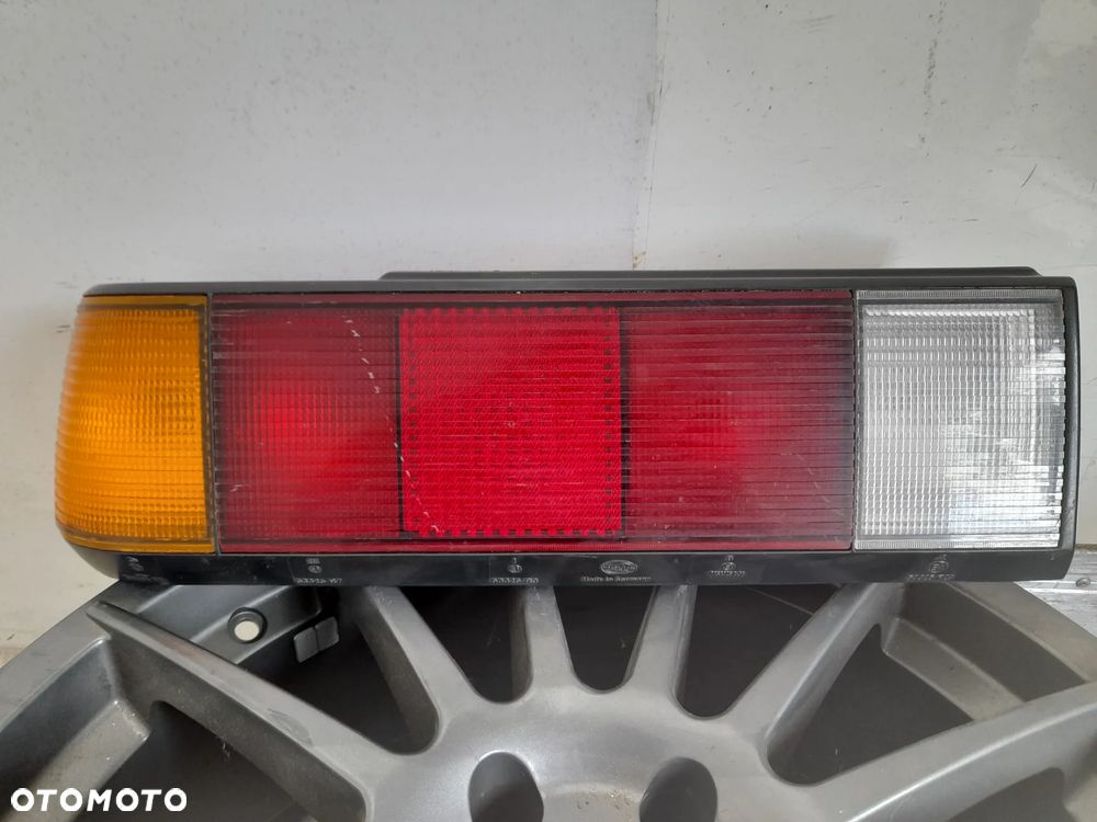 Lampa lewy tył Volkswagen Scirocco MK2 Hella 533945111A - 1