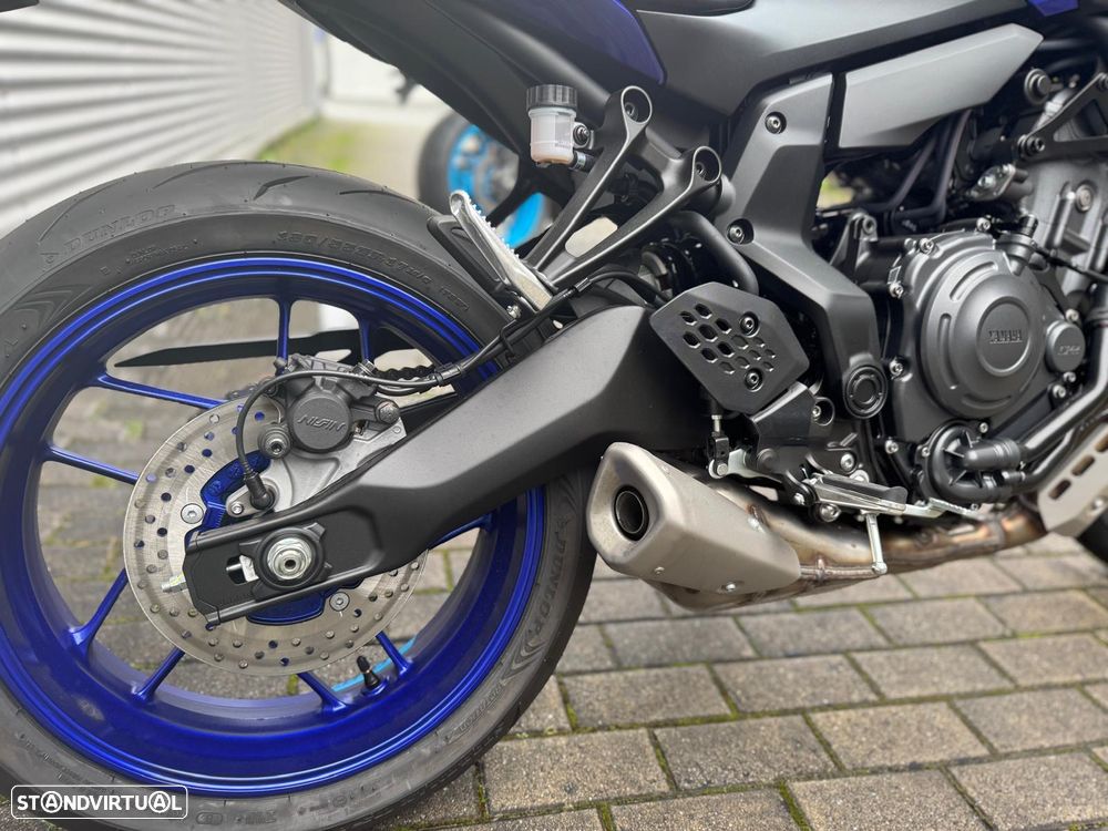 Yamaha MT-07 - 10