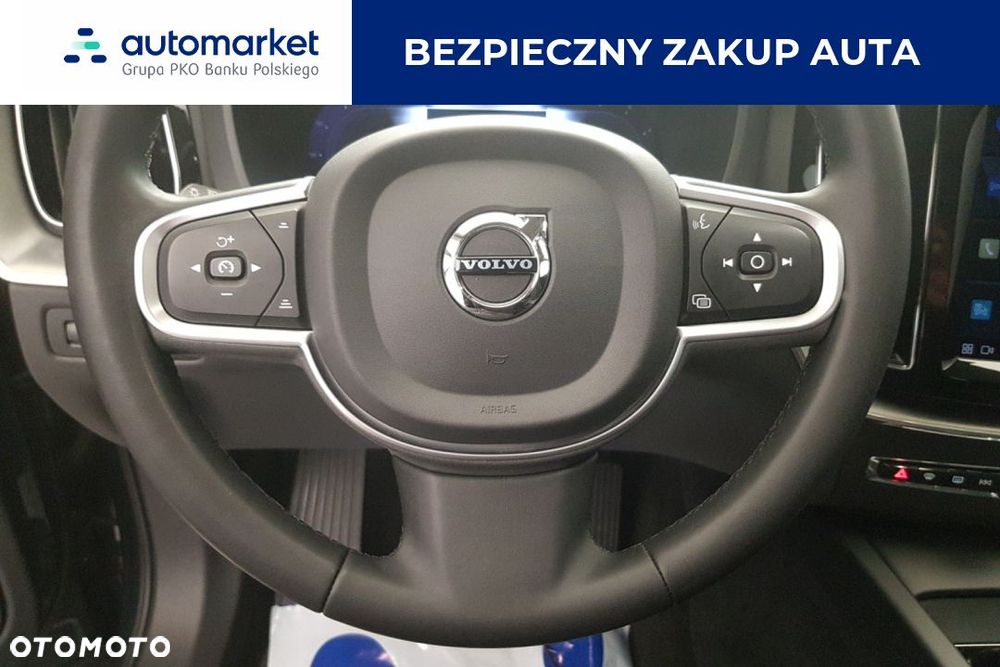 Volvo XC 60 B4 D AWD Momentum Pro - 18