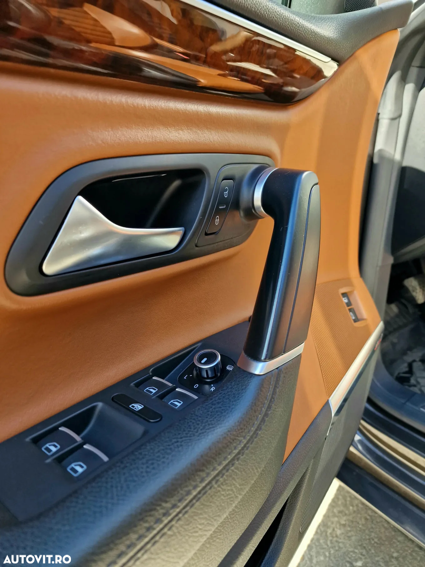 Volkswagen Passat CC 3.6 FSI DSG - 25