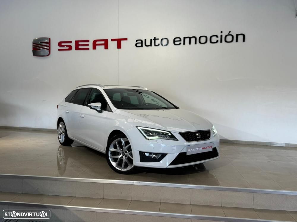 SEAT Leon ST 2.0 TDI DPF DSG FR - 1