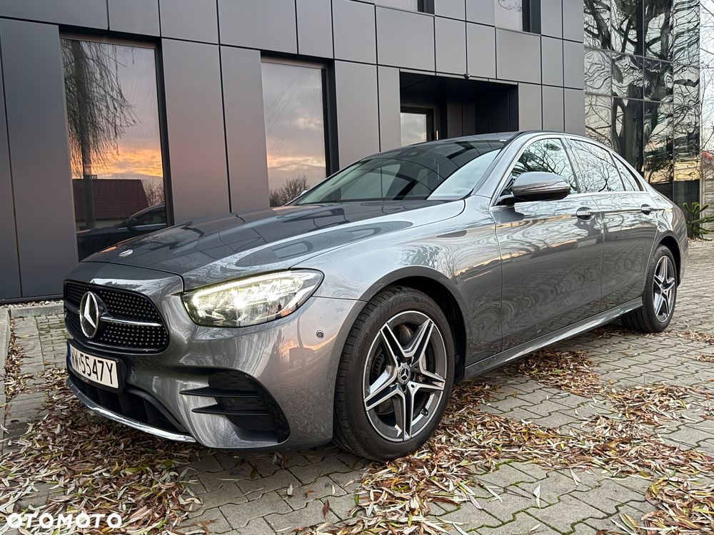 Mercedes-Benz Klasa E 220 d 4Matic 9G-TRONIC AMG Line - 20