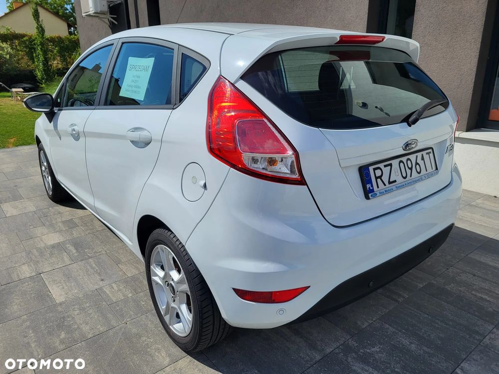 Ford Fiesta 1.4 Trend - 4