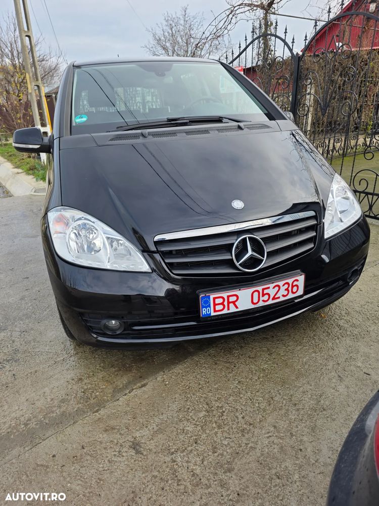 Mercedes-Benz A 160 BlueEFFICIENCY Elegance - 1