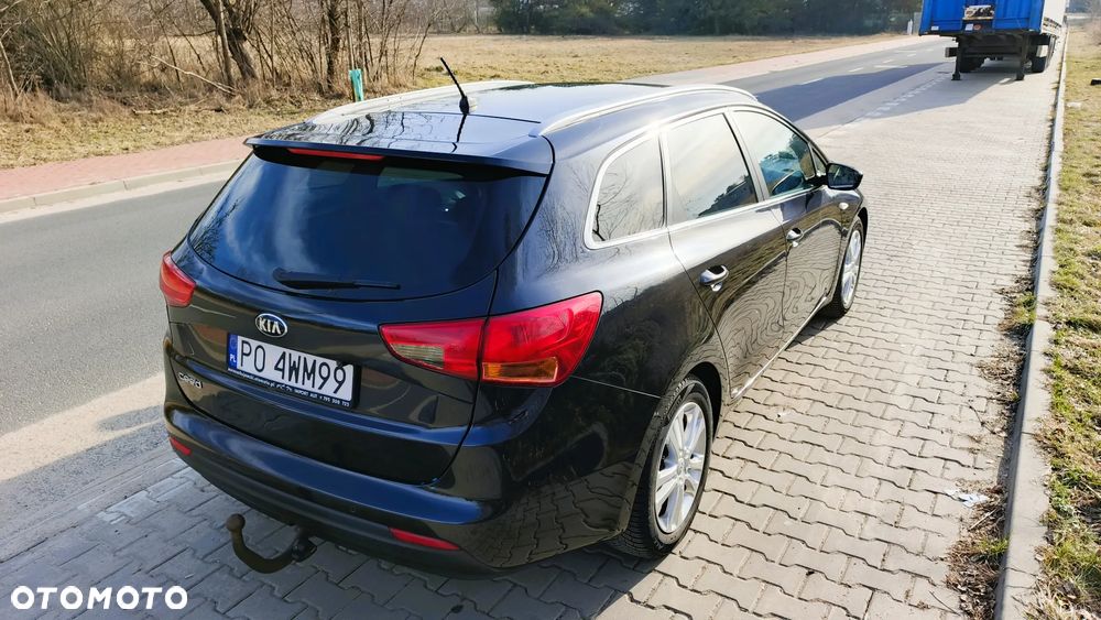 Kia Ceed - 6