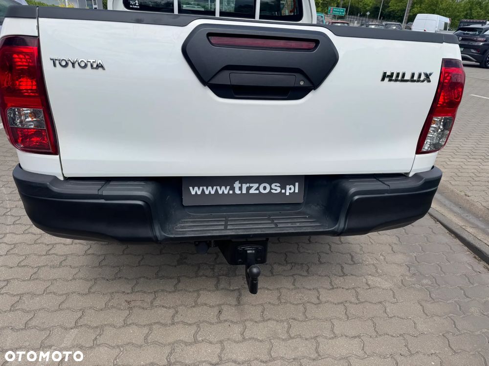 Toyota Hilux 2.4 D-4D Double Cab DL 4x4 - 5
