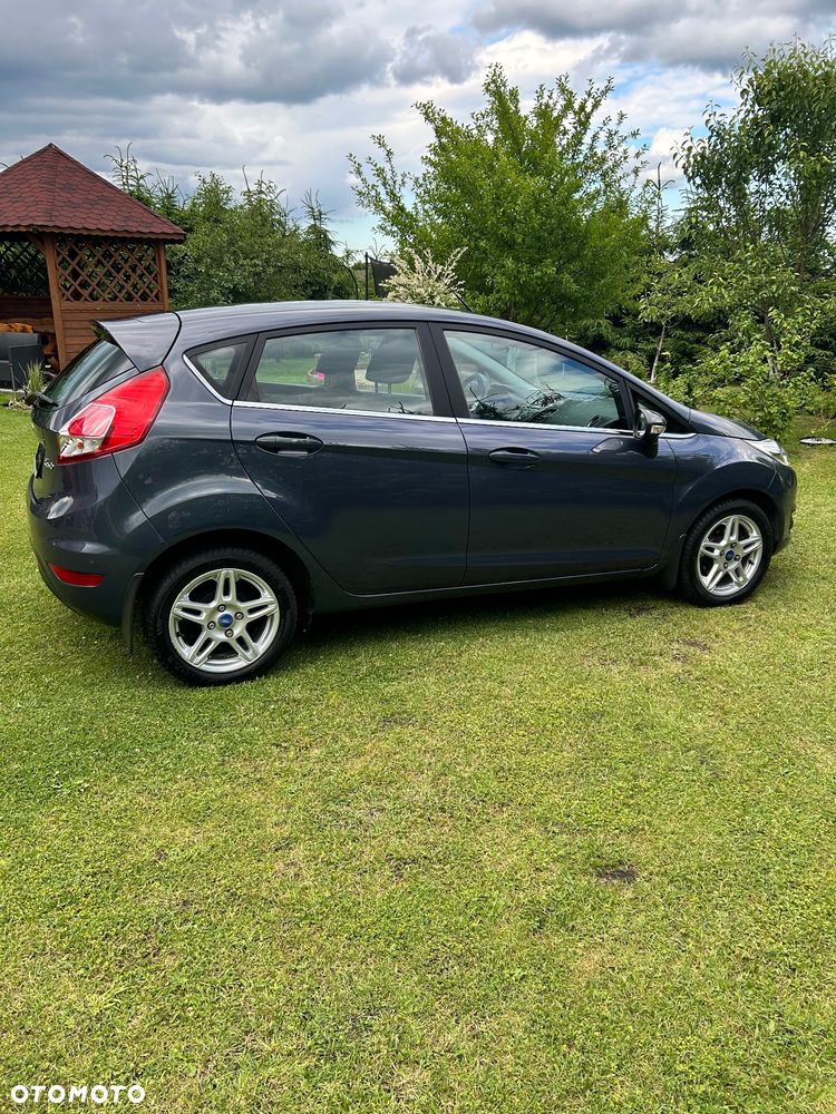 Ford Fiesta 1.0 EcoBoost Titanium - 10