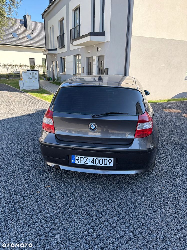 BMW Seria 1 - 8