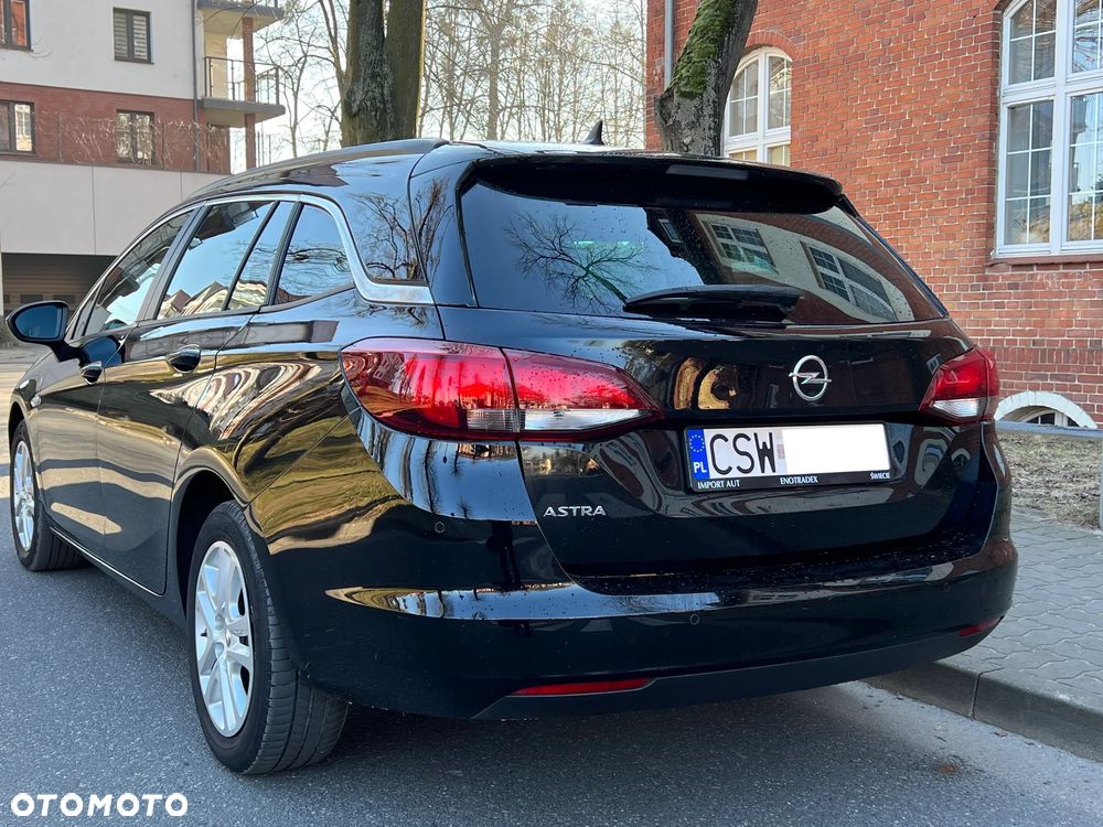 Opel Astra 1.6 D Start/Stop Dynamic - 3