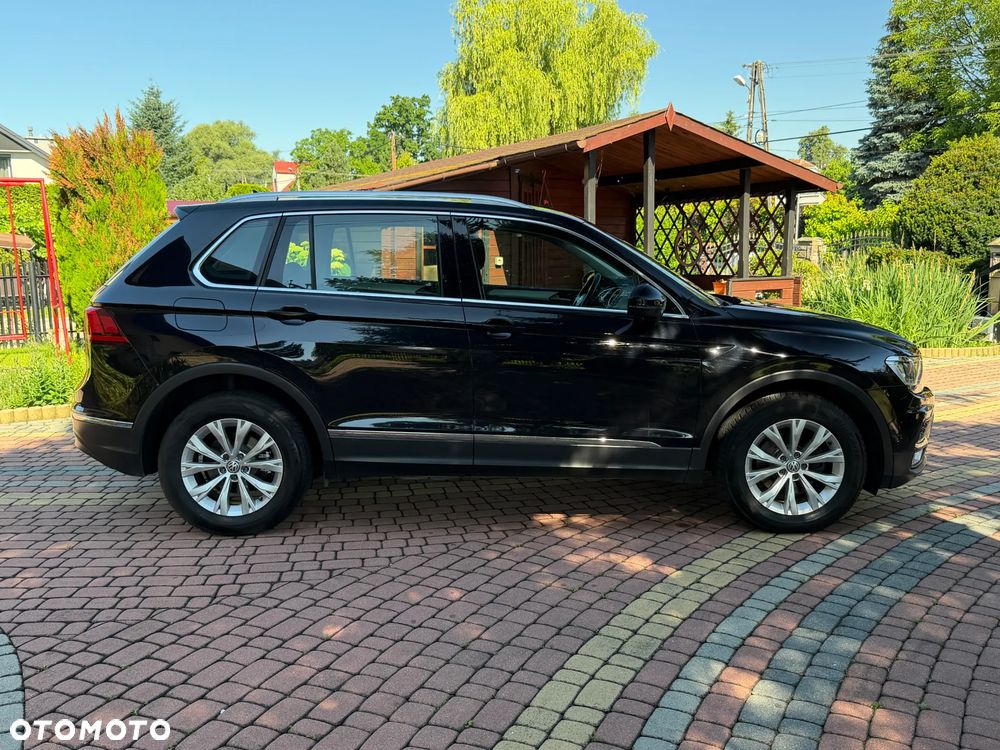 Volkswagen Tiguan 2.0 TDI SCR 4Motion (BlueMotion Techn.) DSG Comfortline - 11