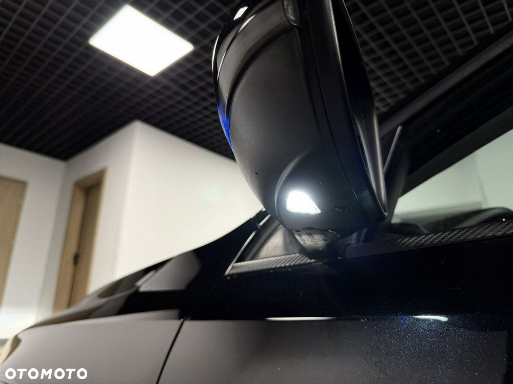 Volkswagen Jetta - 12