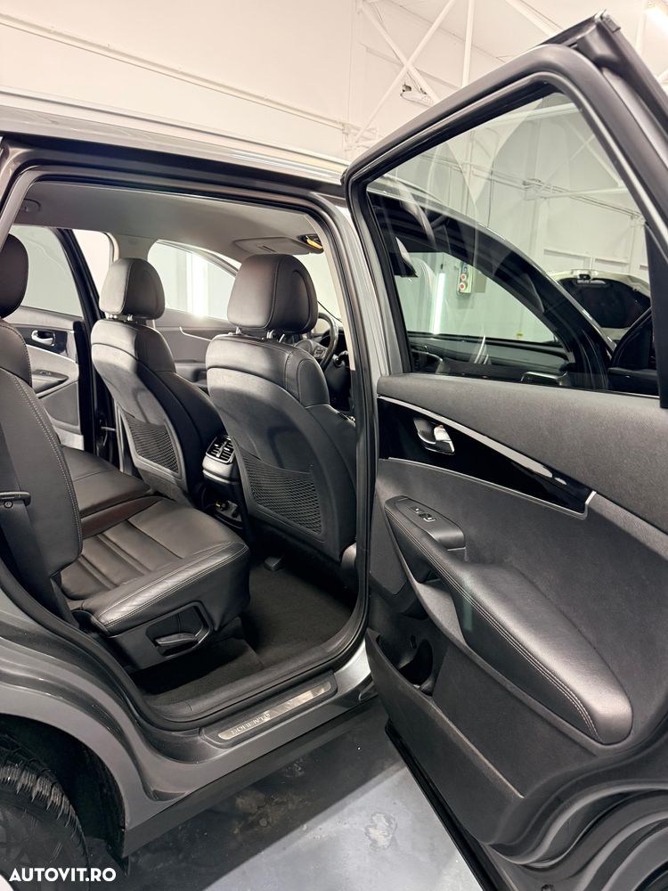 Kia Sorento 2.2 DSL 6AT 4x4 Cosmo - 21
