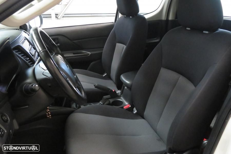 Mitsubishi L200 L200 2.3 DI-D Space Cab Campera 4WD - IVA DEDUTÍVEL - 11