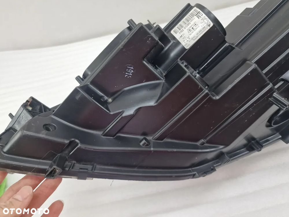 OPEL ZAFIRA C 12- PRAWA ZWYKŁA LAMPA PRZEDNIA PRZÓD , NR 13399859 , NR AUKCJI LL466 - 15